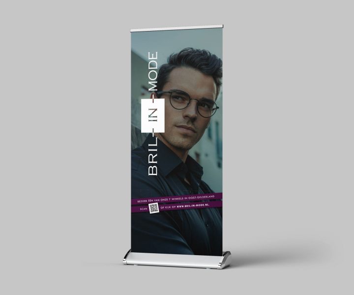 set roll-up-banners