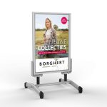 stoepbordposter nieuwe voorjaarscollecties